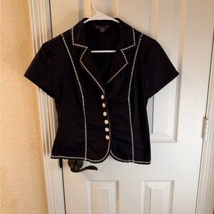 Robbie Bee Signature Black top